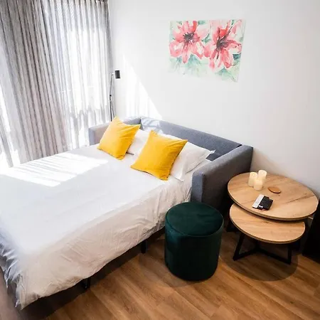 Appartement Fancy 70m2 With Terrace - We39f