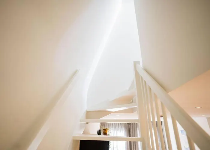 Fancy 70m2 With Terrace - We39f Lägenhet Tiel