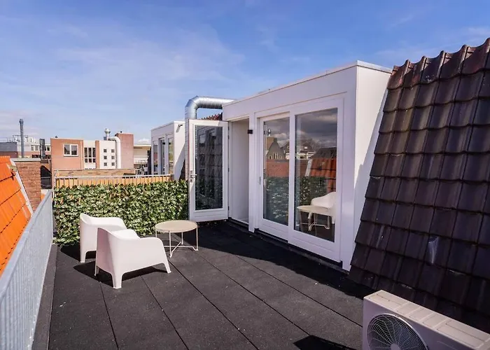 Fancy 70m2 With Terrace - We39f Lägenhet Tiel